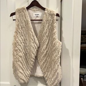 BB Dakota Cream Vest